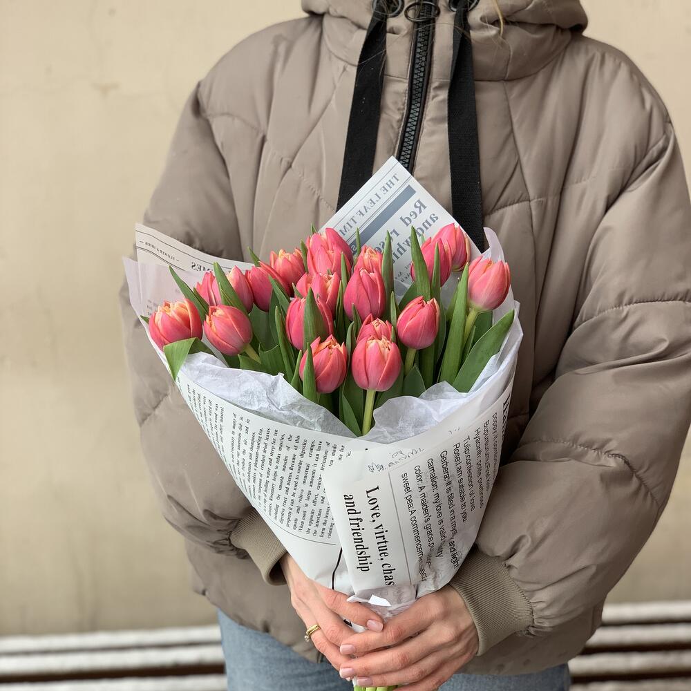 Тюльпаны в газете / 1226 id Тюльпаны в газете / 1226 id